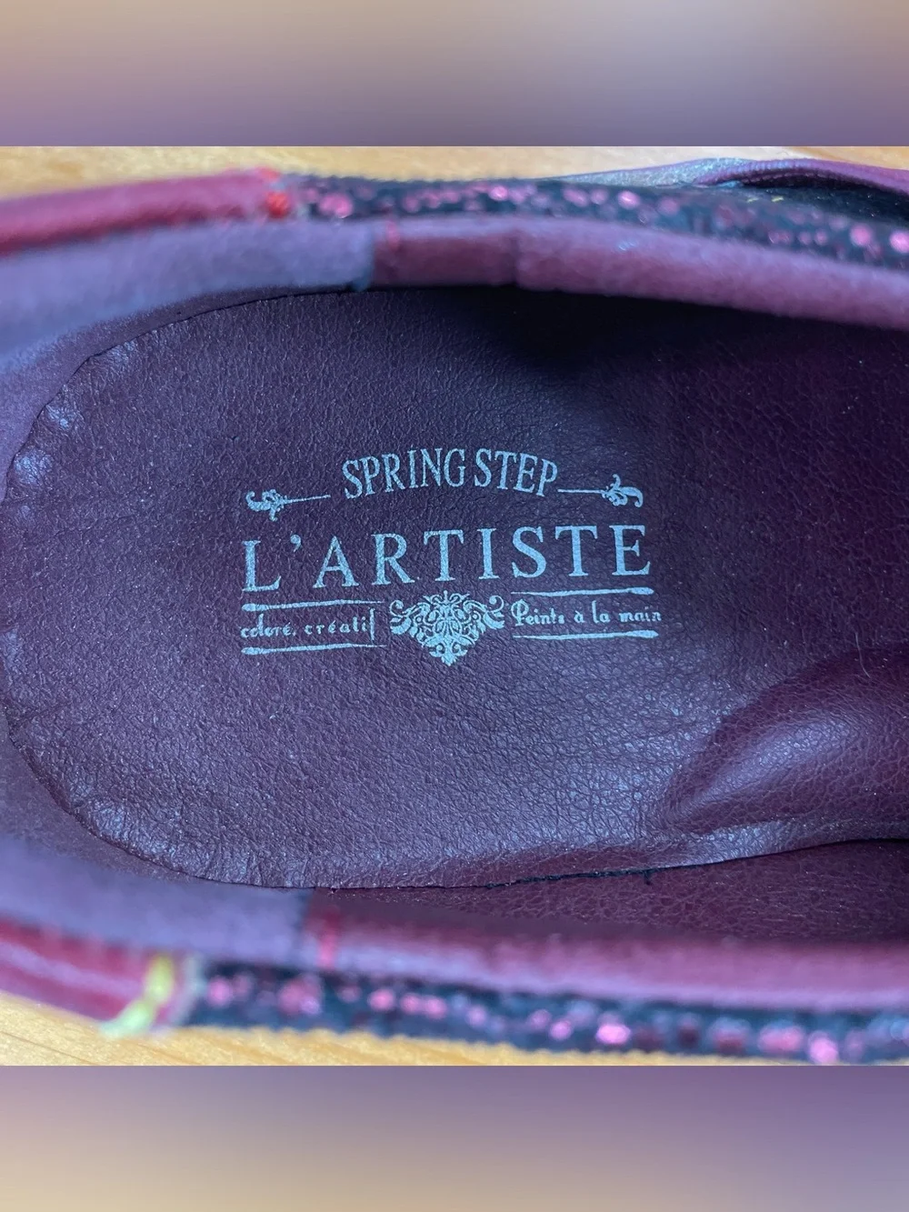 L'Artiste Spring Step Lata Womens Size 8.5 EU 39 Burgundy Leather Floral Loafers